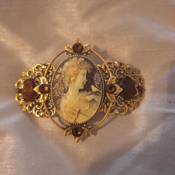 Large Cameo Barrette with Brown Stones - Picture 1 of 2